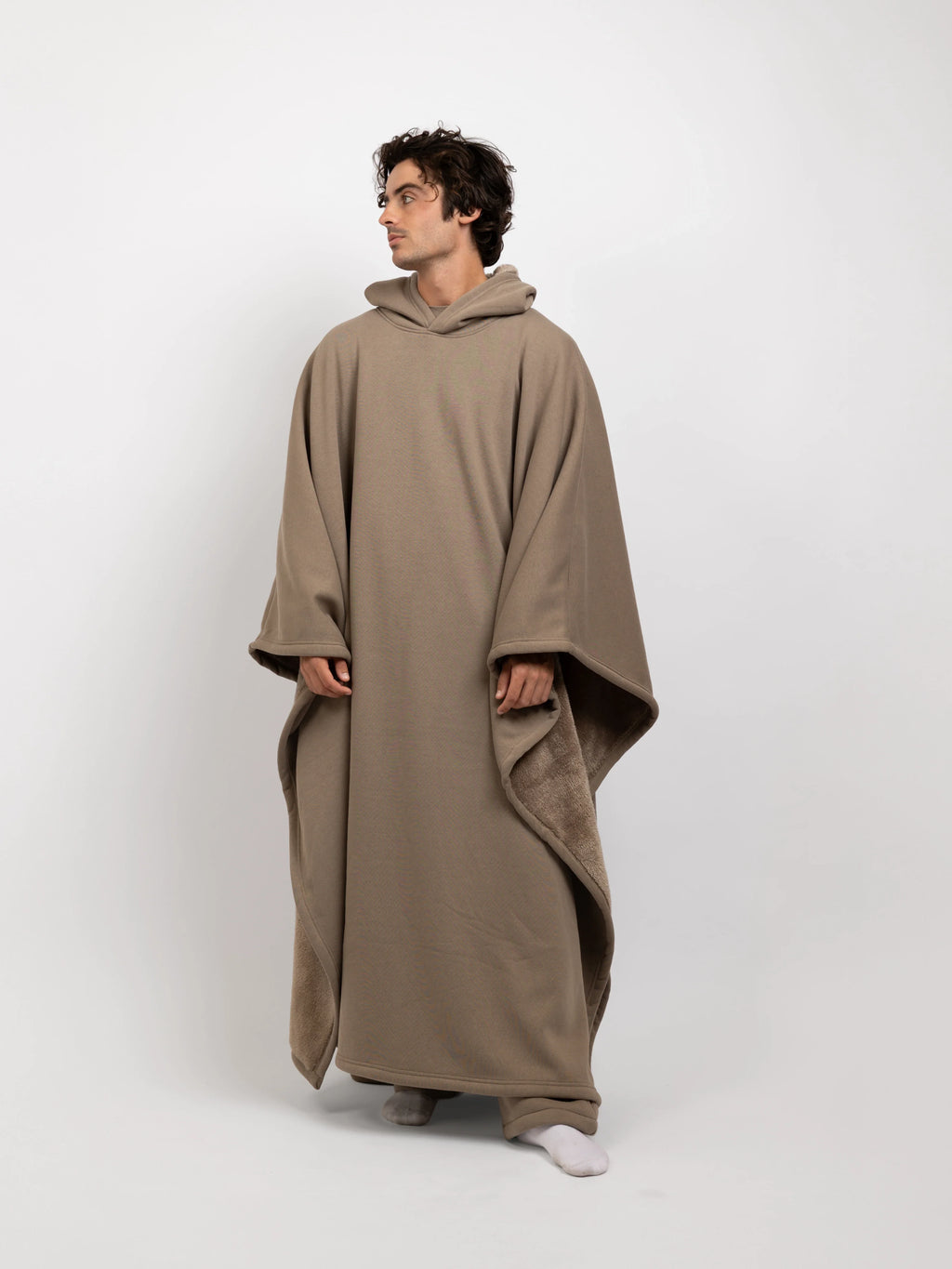 Clariscia Eden Hoodie